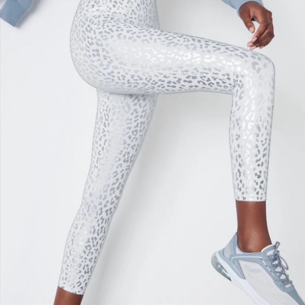NWOT FABLETICS HIGH-WAISTED PRINTED POWERHOLD LEGGINGS 7/8